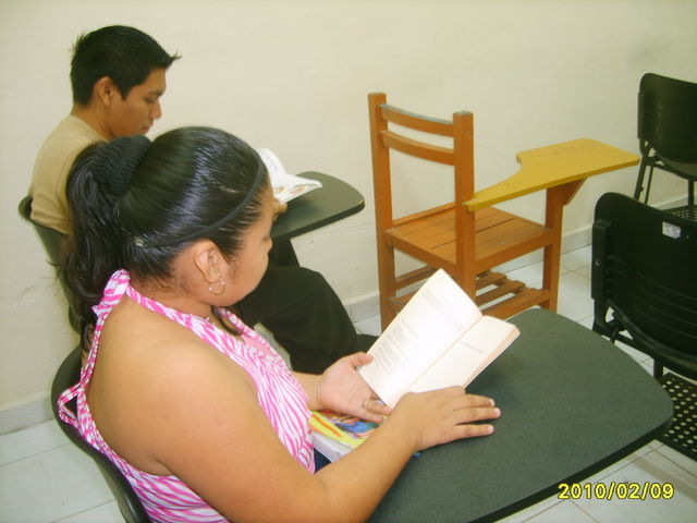 ESTUDIANTES